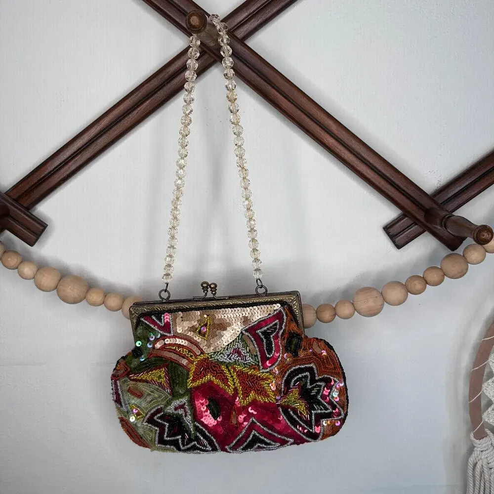 Vintage Bougainvillea Sequined Floral Clutch Metal Clasp Strap Bag